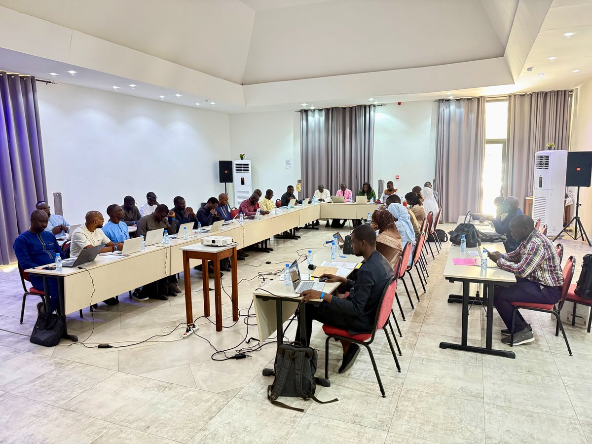 DDgtss's tweet photo. Atelier de PNSS-CID et de son Plan d’action
La Direction générale du Travail et de la Sécurité sociale (DGTSS) a organisé un atelier national de partage et d’appropriation du PNSS-CID) et de son Plan d’action.
https://t.co/kZqF1Rw4xZ https://t.co/KTvU2fN88T