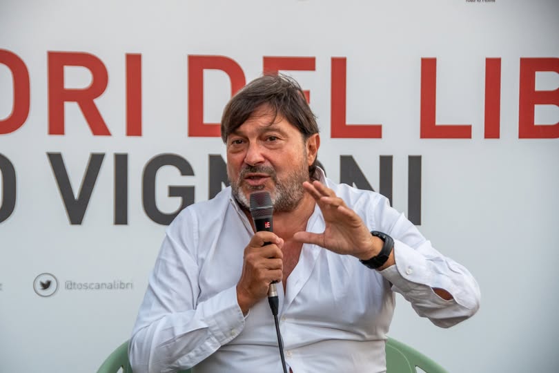 toscanalibri.it esprime la propria solidarietà a <a href="/SigfridoRanucci/">Sigfrido Ranucci</a> per il grave atto intimidatorio subito. Un gesto inammissibile che rappresenta un attacco alla democrazia e alla libertà di informazione.