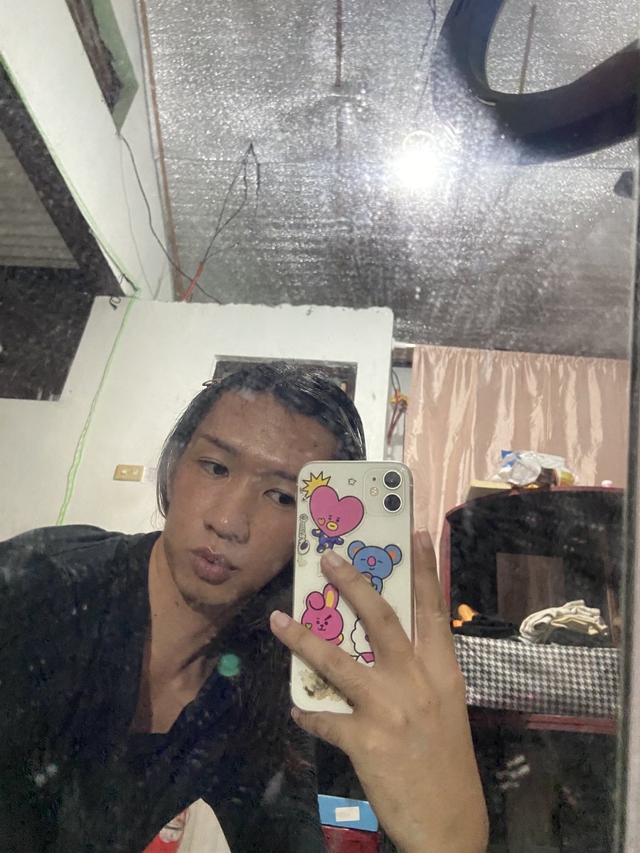 buaghari's tweet photo. punas salamin ayaw? https://t.co/7Xqtr5bc8v