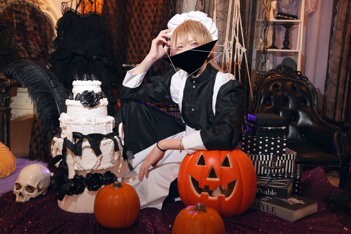 yupe_rin's tweet photo. RT @yupe_1123: 👻🎃 少し早めのハッピーハロウィン 🎃👻

どっちがすき？？？？ https://t.co/cs9q610MqT