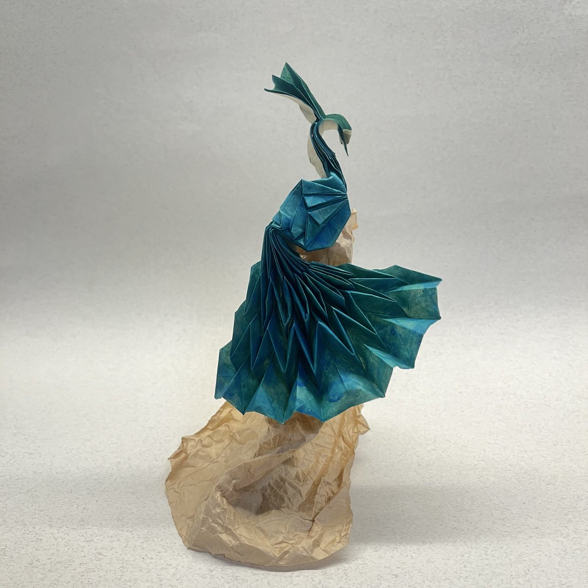 srfchen's tweet image. Peacock β designed by Syn @syn55129932