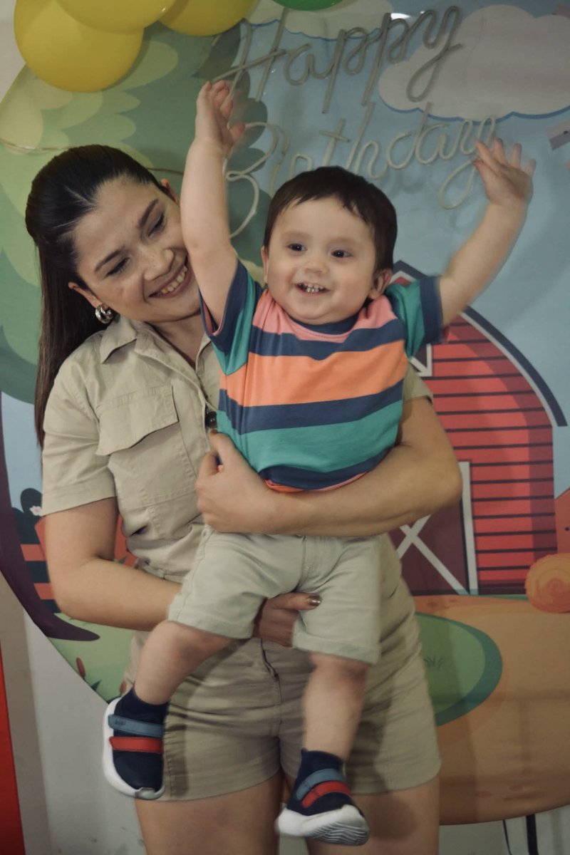 Mi niño feliz♥️ Lo voy a presumir por todos lados 😍🥰