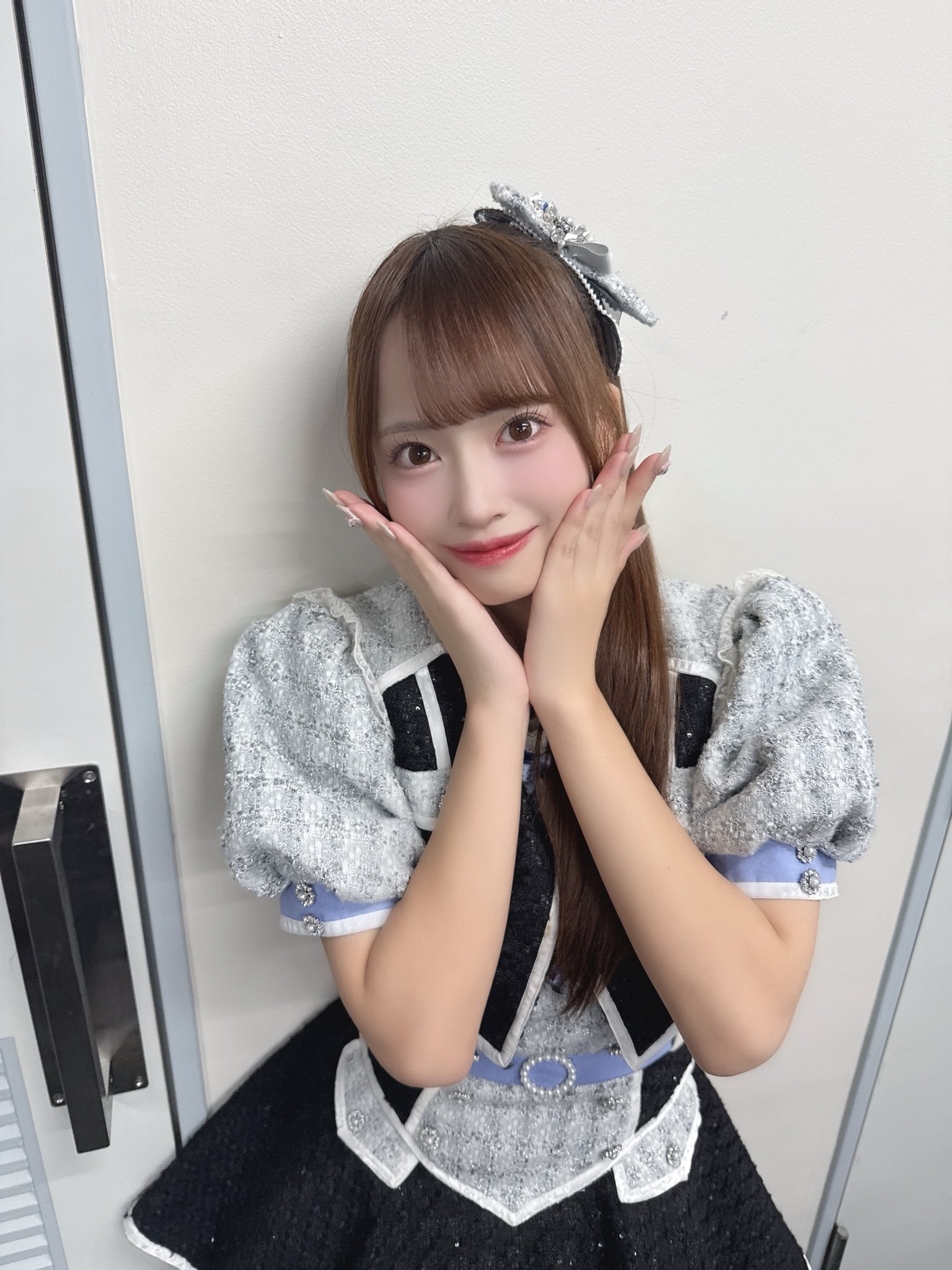 日向端ひな　うちわ　直筆　高嶺のなでしこ 日向端ひな うちわ 直筆 高嶺のなでしこ 日向端ひな うちわ 直筆