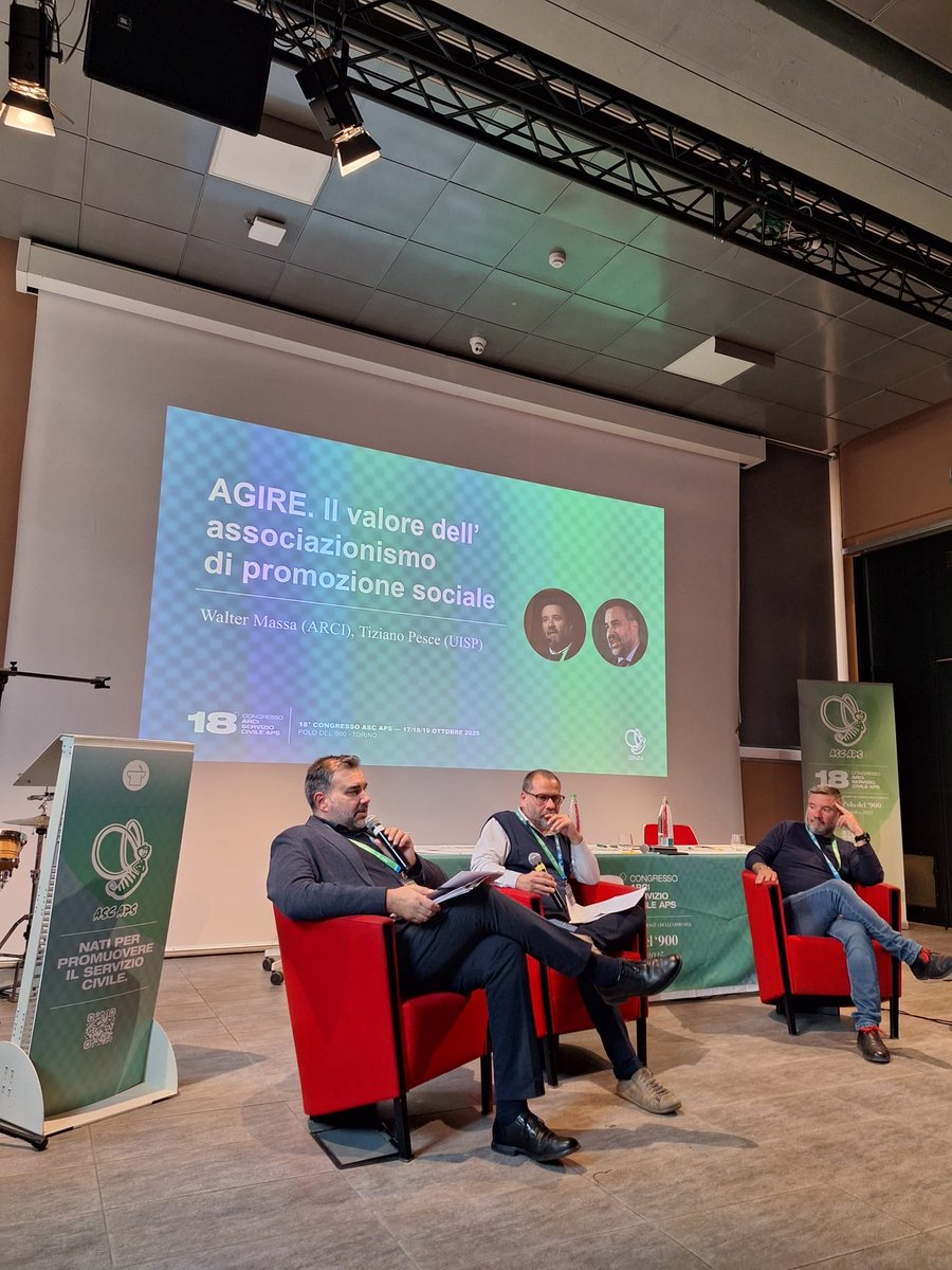 Uisp Nazionale (@uispnazionale) on Twitter photo 👉🏾A Torino ha preso il via il 18° Congresso di Arci Servizio Civile Nazionale: tre giorni dedicati a pace, protagonismo giovanile e crescita delle comunità. In apertura il talk con <a href="/TizianoPesce/">Tiziano Pesce</a> presidente <a href="/UispNazionale/">Uisp Nazionale</a> e Walter Massa presidente di #Arci nazionale 👉🏾A Torino ha preso il via il 18° Congresso di Arci Servizio Civile Nazionale: tre giorni dedicati a pace, protagonismo giovanile e crescita delle comunità. In apertura il talk con <a href="/TizianoPesce/">Tiziano Pesce</a> presidente <a href="/UispNazionale/">Uisp Nazionale</a> e Walter Massa presidente di #Arci nazionale