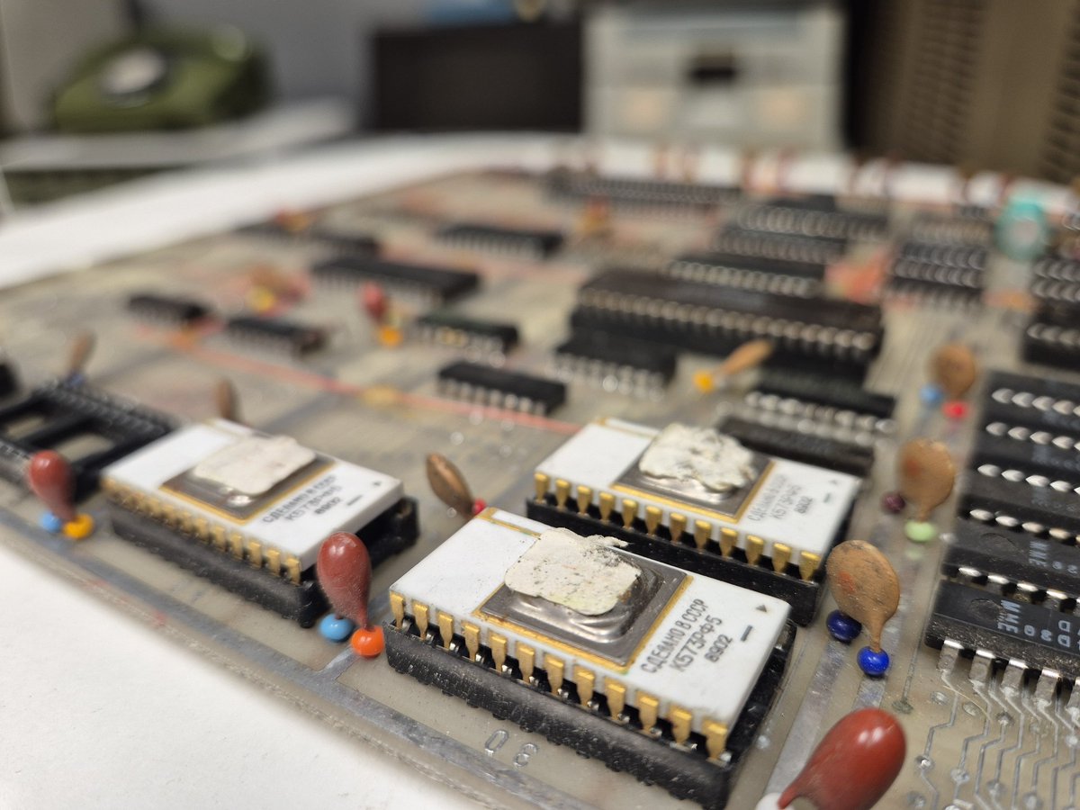 nuclearlighter tweet media