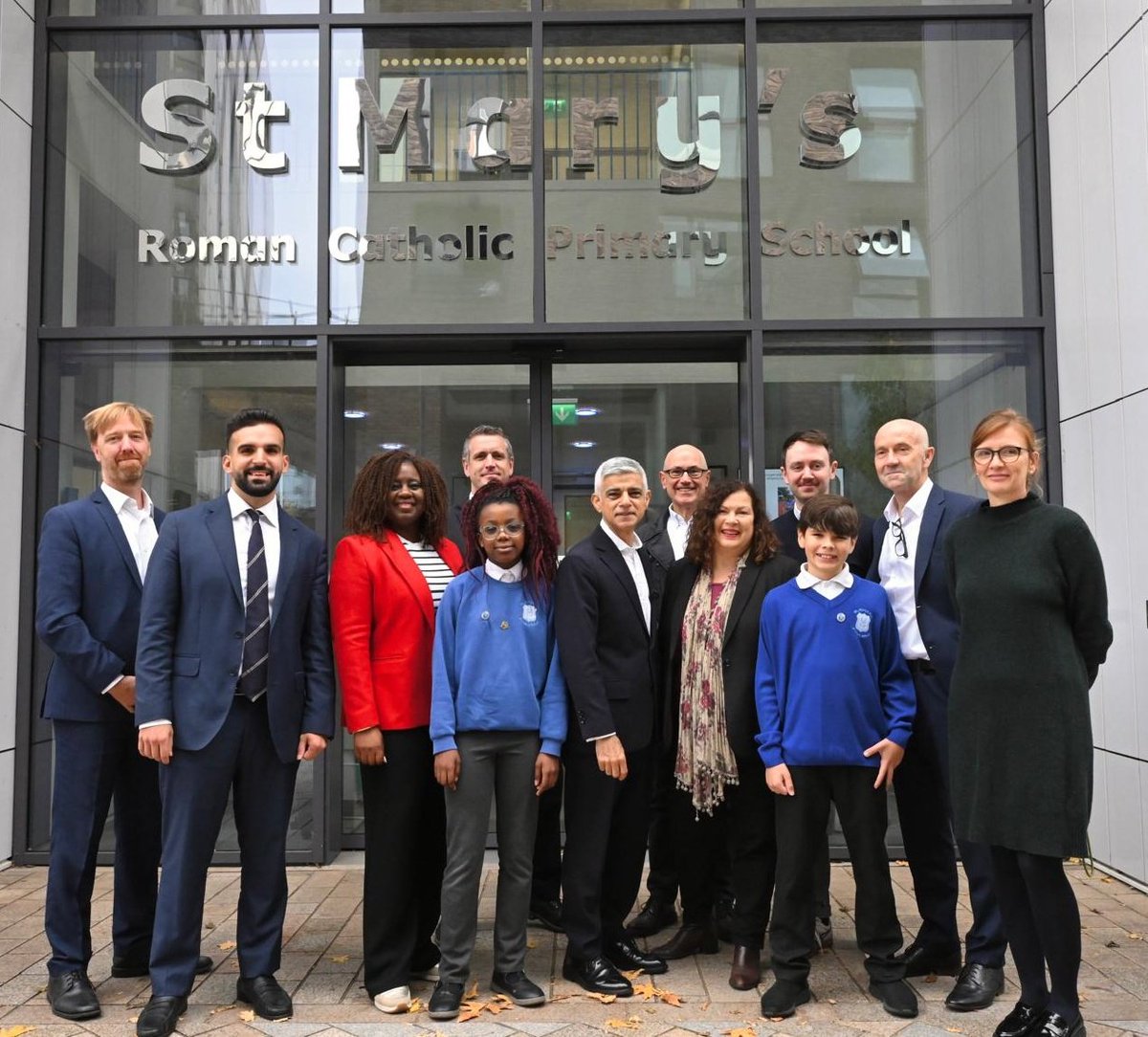 Every child deserves to breathe clean air - especially at school, where they learn, grow and play.

Good to be here at St Mary's in Battersea, one of 200 schools across London where we're funding air filters to help tens of thousands of children breathe cleaner, healthier air.
