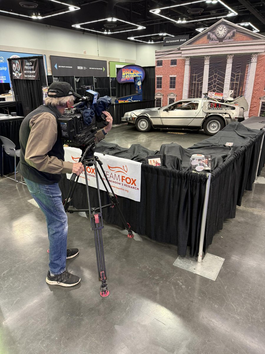 RetroGamingExpo's tweet image. Best Of PRGE 2025 part 5: Here is our design for this year, get your t-shirt at the show! And time travel back to the late 1970s, early 1980s in our retro living room. tinyurl.com/3km56wbt
#prge #prge2025 #retrogaming