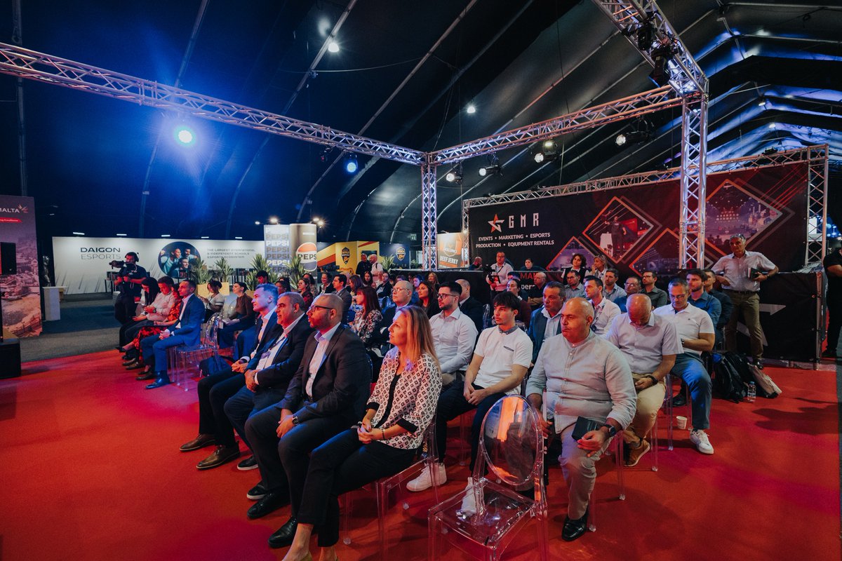 CodeWeekEU's tweet image. The @MDIA_Malta launched the campaign with bootcamps, Minecraft challenges & coding grants — inspiring learners to build, solve & shape the future through code.
👏 Well done to @GamingMalta & @Microsoft for empowering every learner to create!
🔗 codeweek.eu
#Coding