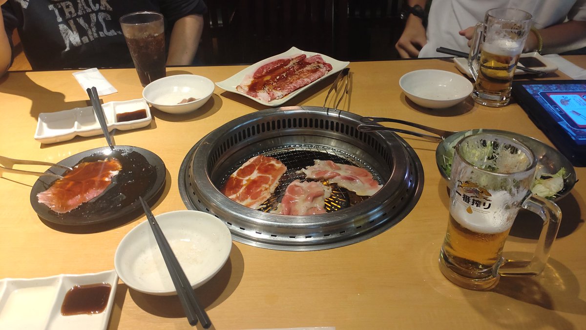 ハセユー tweet media