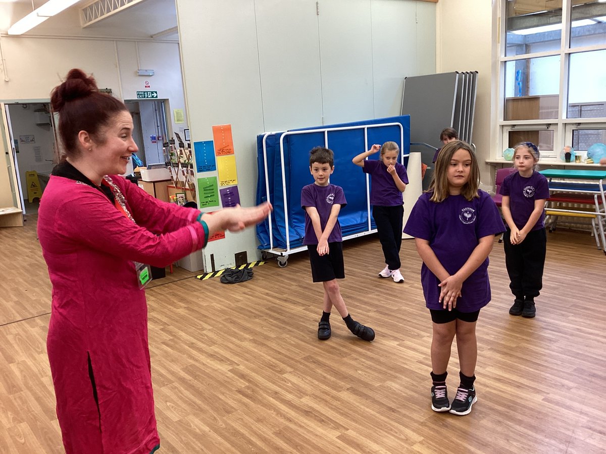 Clutton CE Primary tweet media