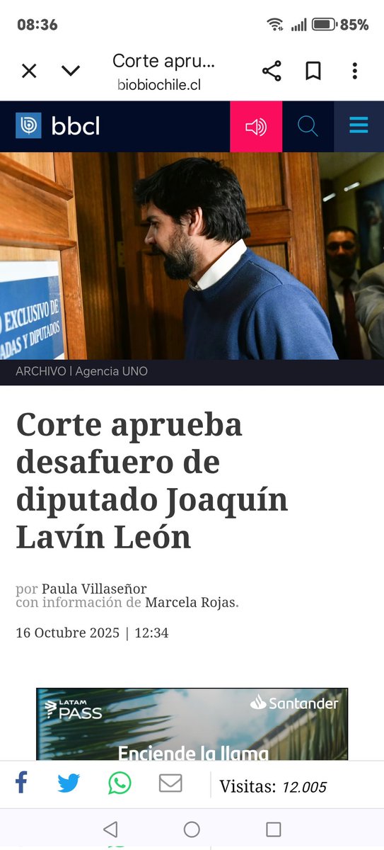 Claudialorenaps's tweet photo. Como tres días hablando del tema. Ya lo está viendo la Policía, todo el resto en #Morbo para informar sin informar.
No son un aporte, dejen que las instituciones funciones.
Hablemos del desafuero de #LavinJr que finalmente se produjo ayer.
#ContigoCHV https://t.co/RBlWWD5zXT