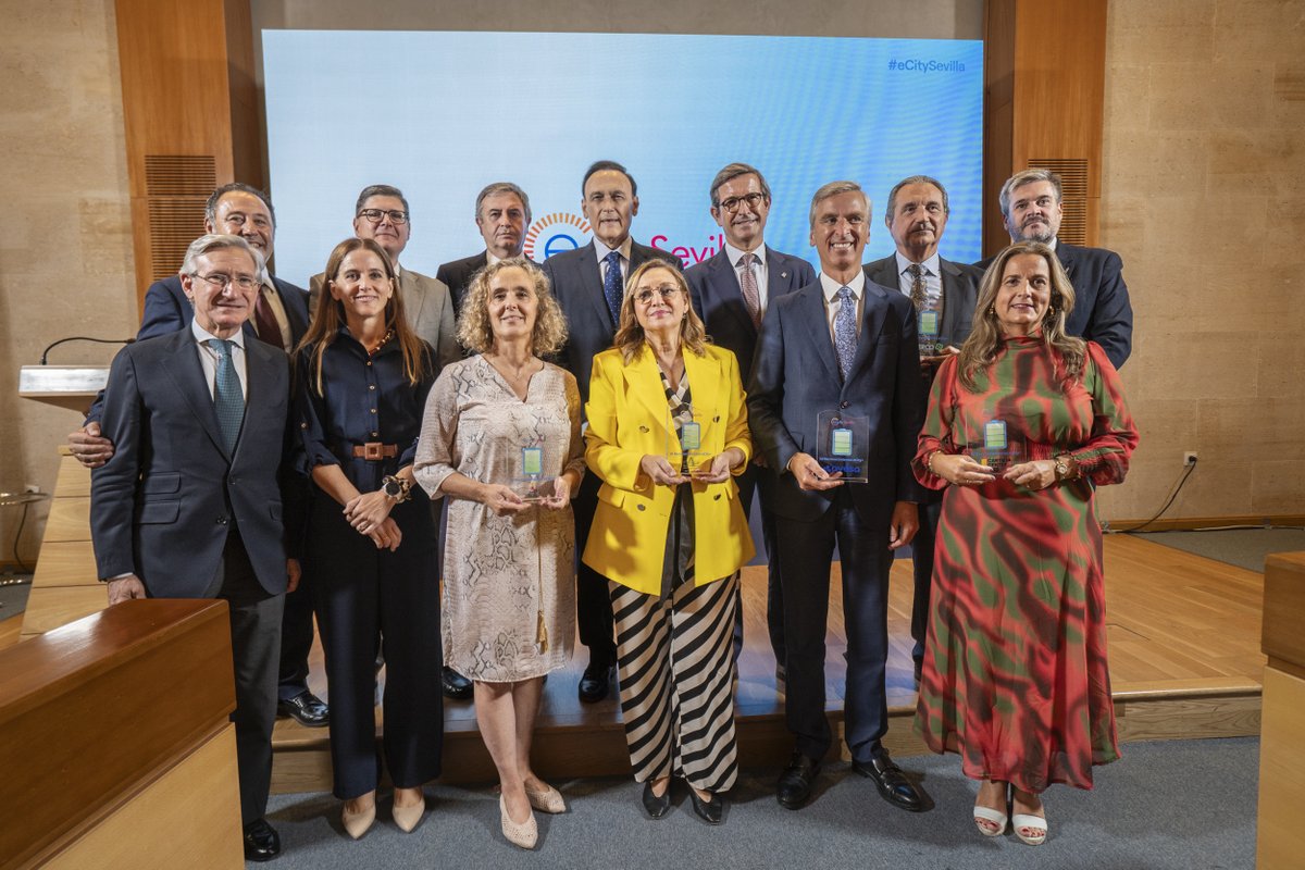 PCT Cartuja (@pctcartuja) on Twitter photo .<a href="/AndaluciaJunta/">Junta de Andalucía</a> (<a href="/UniversidadAnd/">Consejería Universidad, Investigación e Innovación</a>, <a href="/IndustriaAnd/">Consejería de Industria, Energía y Minas</a>), <a href="/Ayto_Sevilla/">Ayuntamiento de Sevilla</a>, <a href="/SevillaTechPark/">Sevilla TechPark</a> y <a href="/Endesa/">endesa</a> renuevan #eCitySevilla para avanzar en sostenibilidad, movilidad, digitalización y energía verde.
🏆Premio eCity+ a <a href="/AyesaNews/">Ayesa</a>, <a href="/ETSIngenieria/">ETS de Ingeniería</a>, <a href="/EnergiaAnd/">Agencia Andaluza de la Energía</a>, <a href="/CartujaCenter/">Cartuja Center CITE</a> e <a href="/Inerco_/">INERCO</a> .<a href="/AndaluciaJunta/">Junta de Andalucía</a> (<a href="/UniversidadAnd/">Consejería Universidad, Investigación e Innovación</a>, <a href="/IndustriaAnd/">Consejería de Industria, Energía y Minas</a>), <a href="/Ayto_Sevilla/">Ayuntamiento de Sevilla</a>, <a href="/SevillaTechPark/">Sevilla TechPark</a> y <a href="/Endesa/">endesa</a> renuevan #eCitySevilla para avanzar en sostenibilidad, movilidad, digitalización y energía verde.
🏆Premio eCity+ a <a href="/AyesaNews/">Ayesa</a>, <a href="/ETSIngenieria/">ETS de Ingeniería</a>, <a href="/EnergiaAnd/">Agencia Andaluza de la Energía</a>, <a href="/CartujaCenter/">Cartuja Center CITE</a> e <a href="/Inerco_/">INERCO</a>