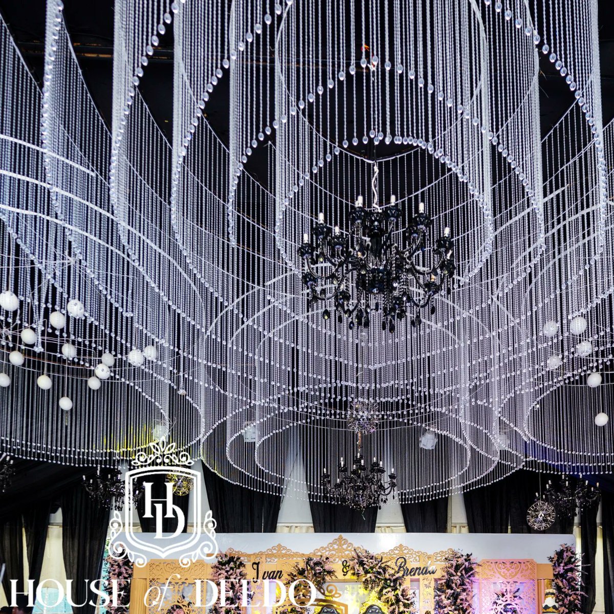 HouseofDeedo's tweet photo. Blush for romance, black for depth , and gold for forever.

At House of Deedo Creations, we turn wedding dreams into breathtaking realities ❤️

Call/WhatsApp +256701163921 to plan your dream event today 

#WeddingDecor #LuxuryInEventDetail https://t.co/NCnBKu1NZW