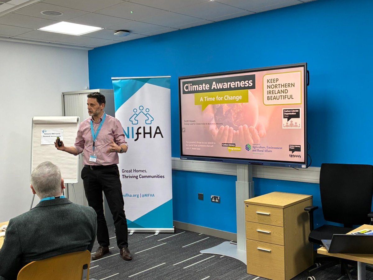 NIFHA's tweet photo. Appropriate that today’s NIFHA Associates Breakfast coincided with the end of #GoodRelationsWeek as it gave our members the opportunity to network and develop positive relationships with sector colleagues 🤝
Thanks to our guest speaker Scott Howes from @KeepNIBeautiful for an excellent presentation & talk  🌍 ♻️
