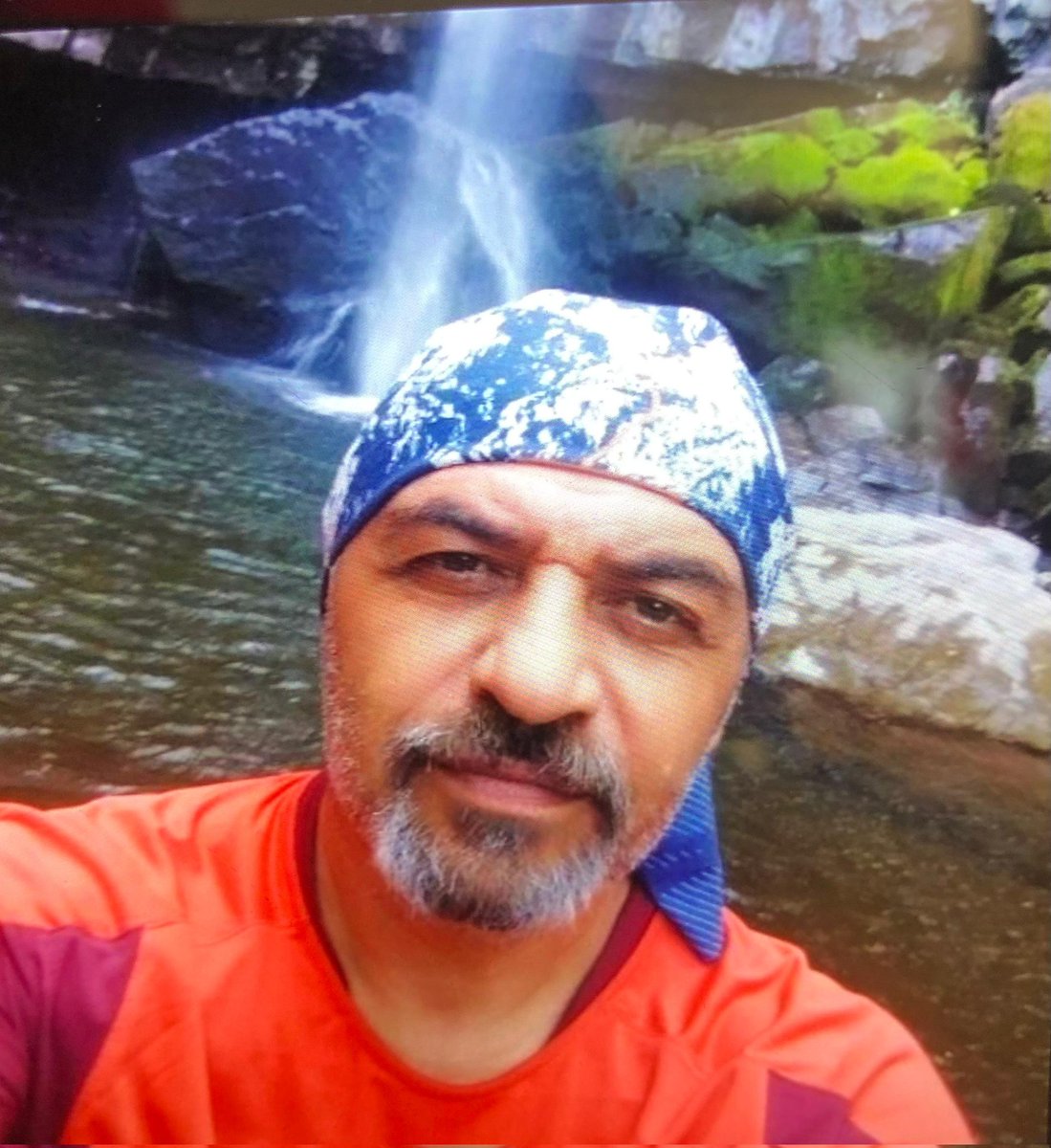 mebakub's tweet photo. Acı Kaybımız!
İzmir MEB AKUB Liderimiz 
Serhan Fikret YALÇINKAYA'yı kaybetmenin derin üzüntüsünü yaşıyoruz. Ailesinin ve tüm sevenlerinin başı sağolsun.
@tcmeb 
@Yusuf__Tekin 
@meb_dhgm 
@omurfatih 
@mebisgb 
@ozkan_meb 
@MetinTayarer https://t.co/2A2eia0tCv