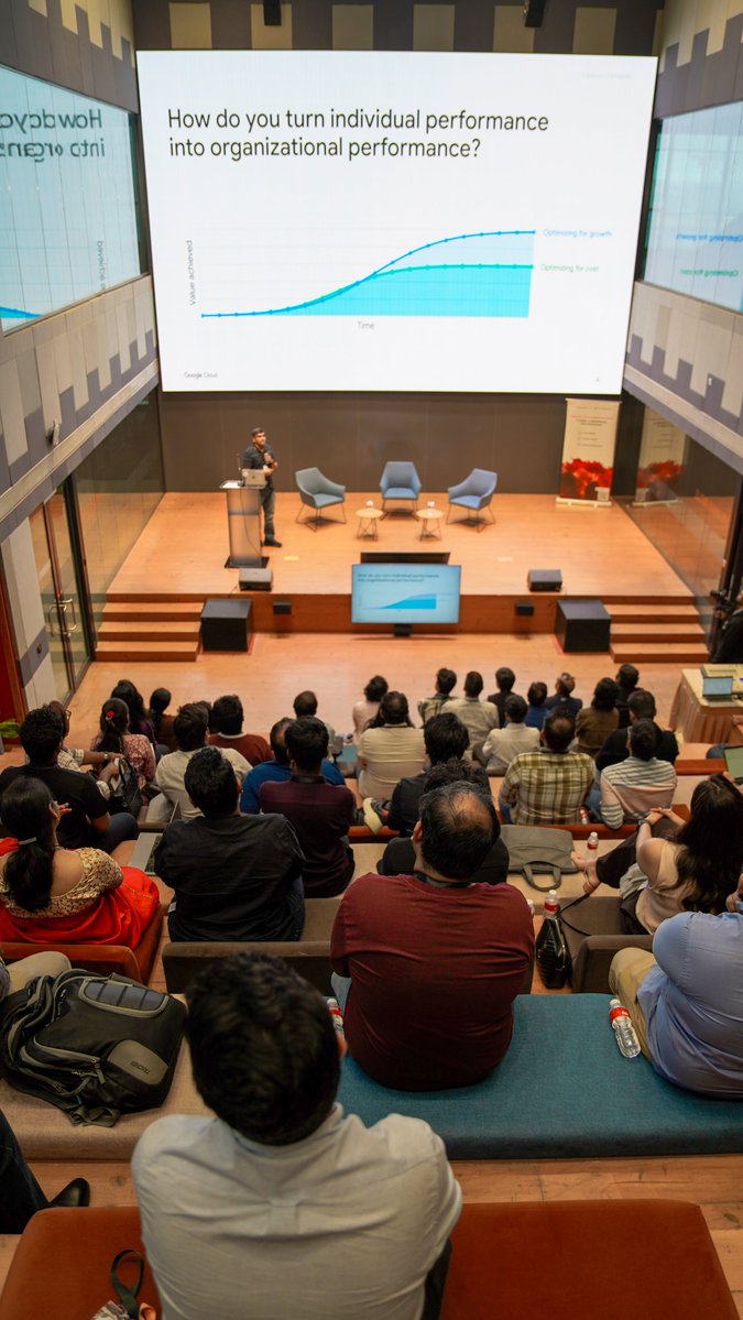 GoogleDevsIN's tweet image. ✨ Hands-on AI demo
💡 Panel on “The Payoff Expectations from Agentic AI”
⚡ Startup lightning pitches
The Agentic AI Roadshow – Hyderabad edition, in partnership with @nasscomai and @AITelangana, brought India’s AI ecosystem together for a day of ideas and innovation.
