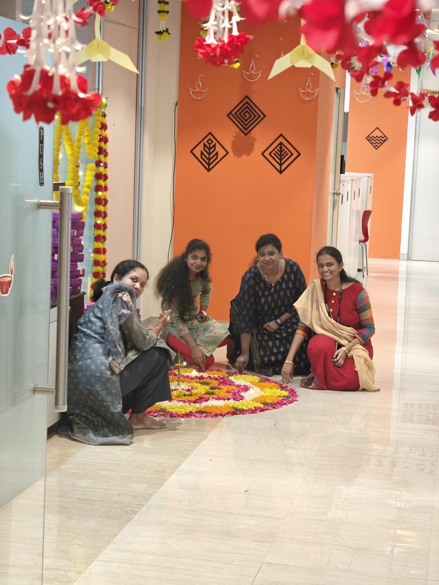 techaffinity's tweet image. Lights. Laughter. Togetherness.

Celebrating the spirit of Diwali with our TechAffinity family, where every spark reminds us that brighter things happen when we shine together. ✨

#HappyDiwali #FestivalOfLights #TeamCelebration