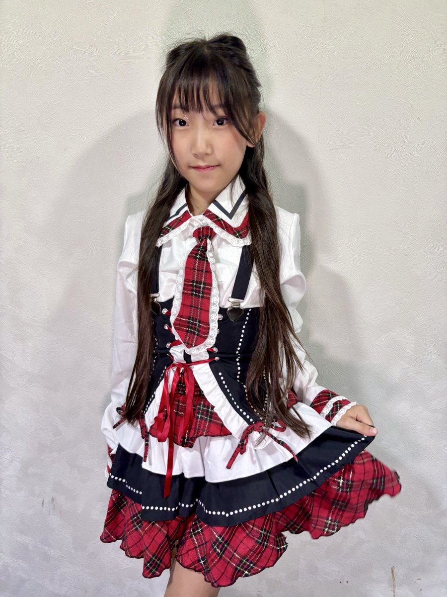 Unity_Licca's tweet image. はじめまして🩵Licca（リッカ）です✨

このたび【Unity】のメンバーとして活動させて頂くことになりました✨
《10歳、js4、水色🩵担当、ダンス大好き》

Unityの末っ子として皆さんから応援されるアイドルになりたいな😊🎤✨
よろしくお願いします✨

#Unity #アイドル #デビュー #はじめまして