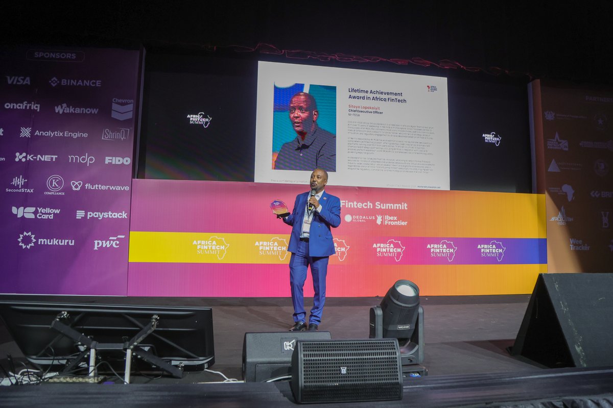 AfriFintech's tweet image. 🏆 Honorary Award Winners:
🚀 Lifetime Achievement Award – @Sitoyo, CEO, @MPESAAfrica
🚀 Fintech Pioneer in Africa – @TechProd_Arch, Founder & CEO, @theflutterwave 
🚀 Policy Visionary in Africa Fintech – @KwameAviator, Director of Fintech & Innovation, @thebankofghana