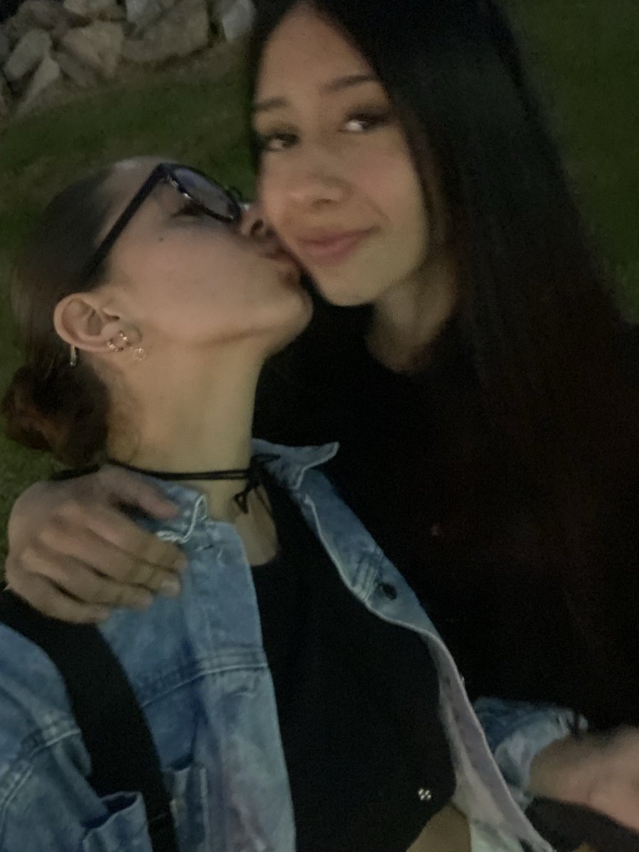 mi mejor amiga 💘