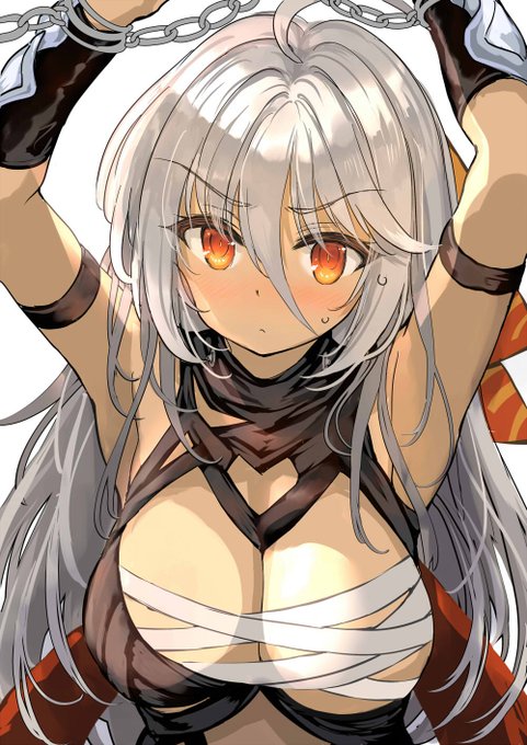 囚われのトゥアンちゃん、塗ってみました!
脇見せ構図はよいものだ(*'▽') 