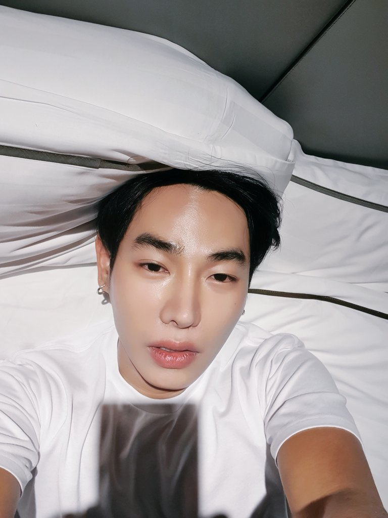 เปงแมี่ยคูมผลิตโชค🦋🫧 tweet media