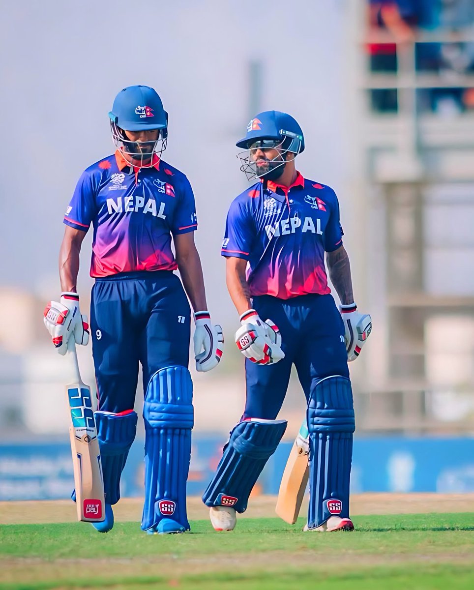 RONBupdates's tweet photo. Nepal gives a target of 212 runs to Samoa in ongoing Qualifiers. Amazing ending from Lokesh Bam &amp; Rohit Paudel as Aasif and Airee made handsome runs. 😍🇳🇵 https://t.co/oeUNojiLEf