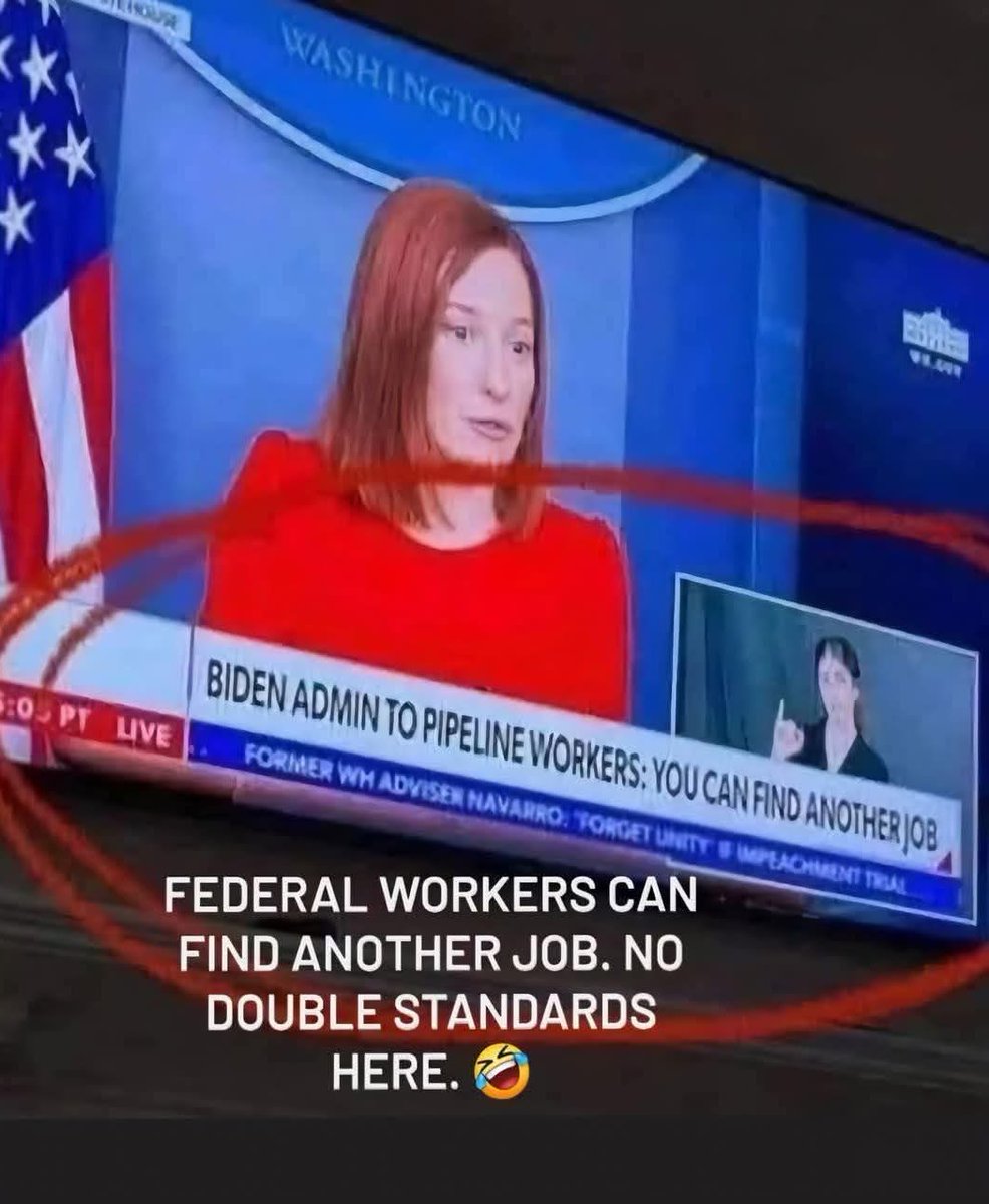 RooskiBotski_03's tweet image. FINALLY! My ability to share memes & pics has been restored! This one goes out to all the recently fired government employees. #LearnToCode?
