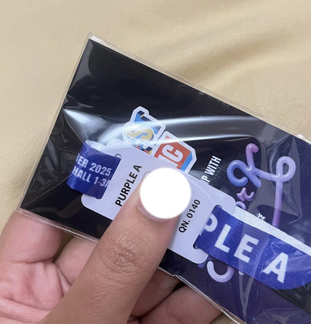 WTS / WANT TO SELL ‼️

LIVIN FEST MUSIC SECTOR K IN JAKARTA DAY 2

1 TIX PURPLE A QN 140

UNDERPRICE 800.000 (NEGO)