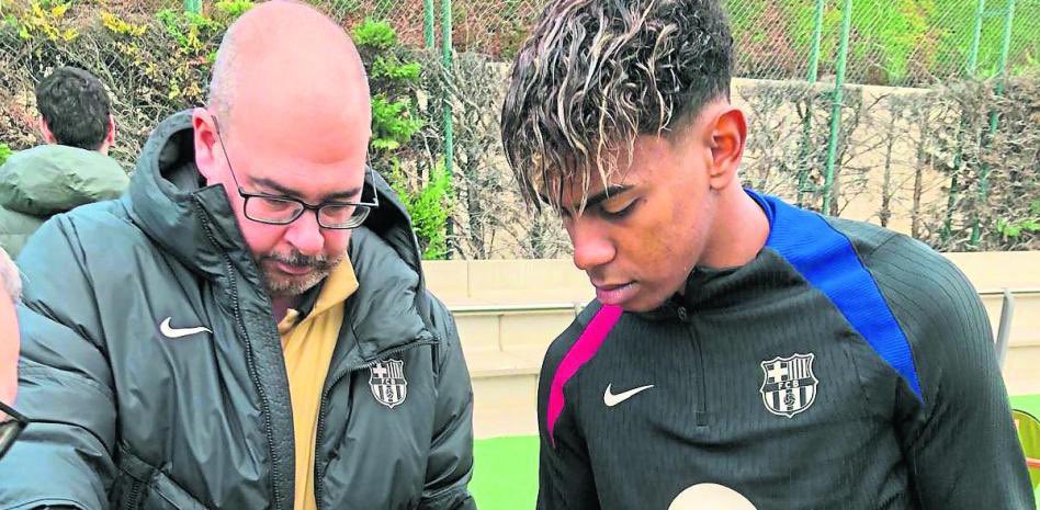 عمرو tweet media