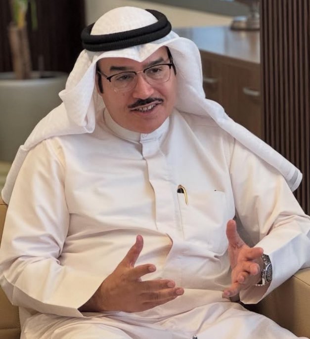 بـدر مكمي الظفيري tweet media