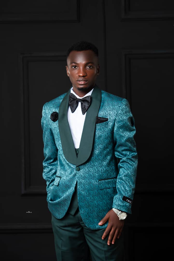 RealFrankOteng's tweet photo. Wishing myself a year where every single day gives me something to smile about

Happy Glorious Birthday To Myself https://t.co/FqAa3VZ0AM