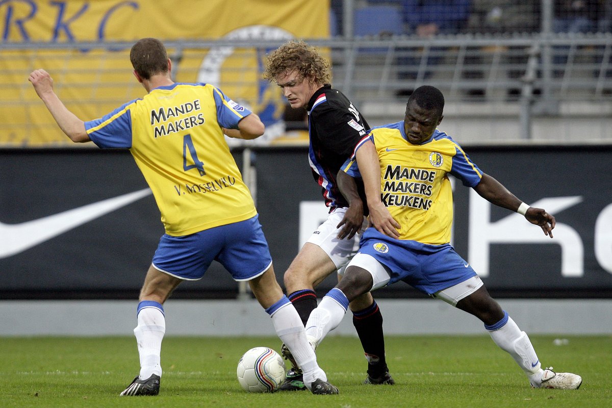 De Eerste De Beste tweet media