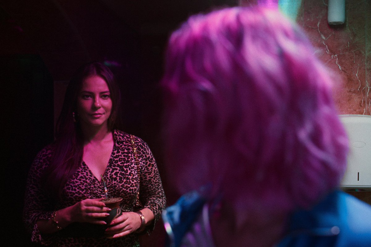 CarolineAMajor's tweet image. Vou assistir a segunda temporada de &quot;Mar Branco&quot;. Alívio em ver a fav com texto e direção decente. #RabodePeixe