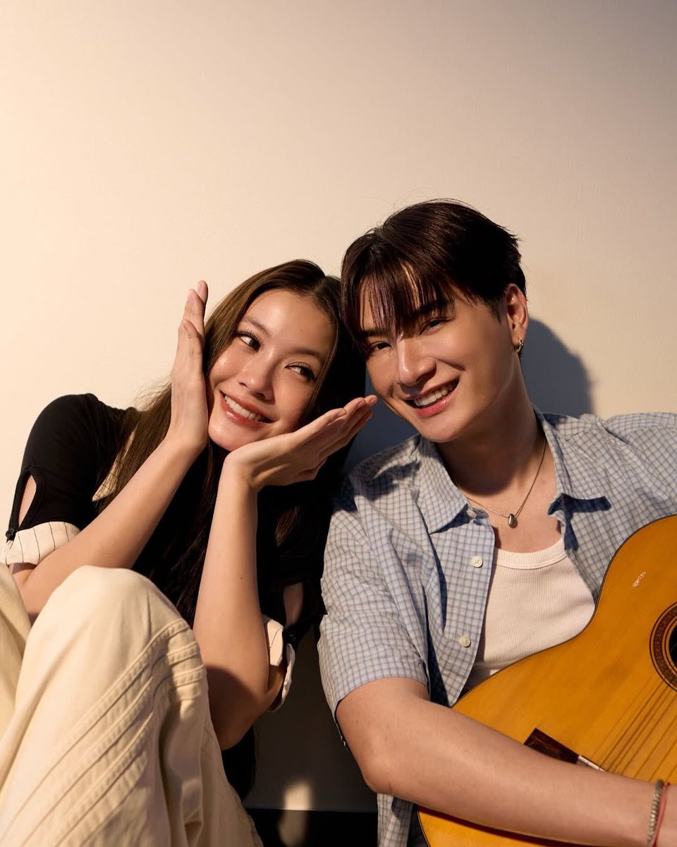 Tipnaree_OFC's tweet photo. ฝากทุกคนเข้าไปเติมกำลังใจดีดีให้กันและกันด้วยนะ

เติมเธอ (Fill My Heart) - KRIST Prod. by THE TOYS

📌 OFFICIAL MV : https://t.co/7MWAQ0LlcE

FILL NAMTAN TO MY HEART 
#FillMyHeart_KRISTmv
#NamtanTipnaree #โมจิของนต https://t.co/MzxSoxPrSU