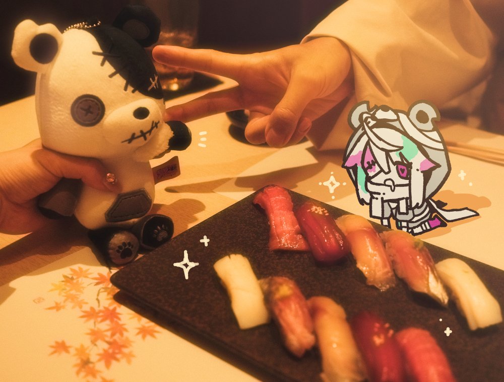先日かいりきさんとお寿司を頂きました🍣
アイアちゃんとグーマーも一緒だよ！