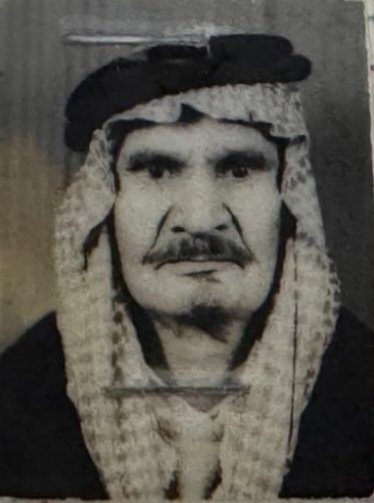 jamalallmea's tweet photo. من المساهمات السعودية لأفراد قبيلة #الدهامشة في حرب 48 مع اليهود

مشاركة الشيخ محمد بن برغش بن ضاري بن ضبيان رحمه الله وغفر له
ساهم في أكثر من معركة وكان مقداما ً جريئاً لايهاب الاعداء شهد له كل من عرفه بالشجاعة والاقدام
كيف لا وهو ابن برغش وحفيد ضاري بن ضبيان راعي البلهاء https://t.co/OZLWmqBRir