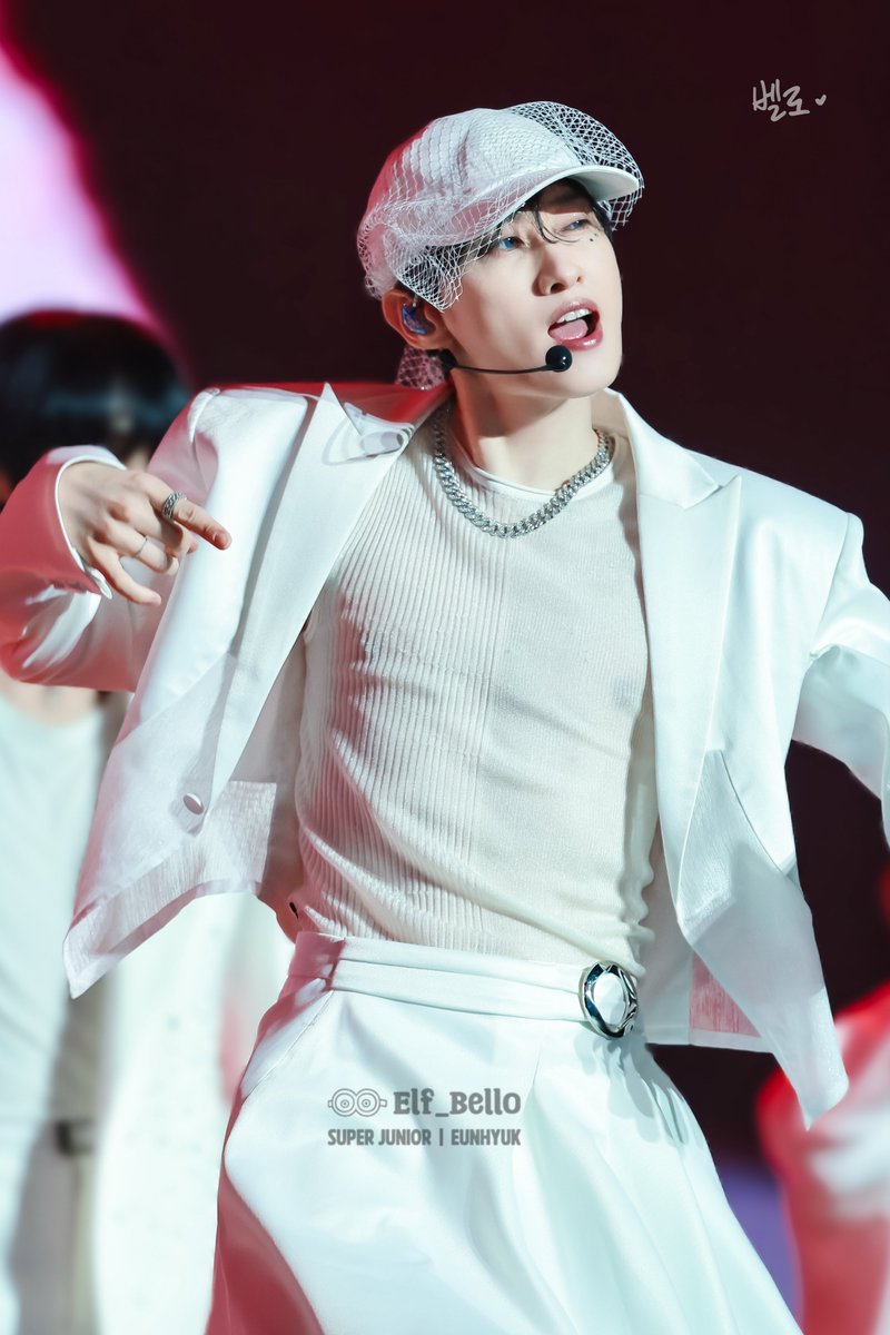 W.H.I.T.E 🤍🐰

20250906 SUPER SHOW 10 in Hong Kong Day 2

<a href="/SJofficial/">SUPER JUNIOR</a> <a href="/AllRiseSilver/">Dalnim</a> #SuperJunior #슈퍼주니어 #EUNHYUK #은혁 #이혁재 #ウニョク #SuperShow #SuperShow10 #20th_Anniversity_TOUR #SS10inHK #SS10inHongKong #SuperShow10inHongKong