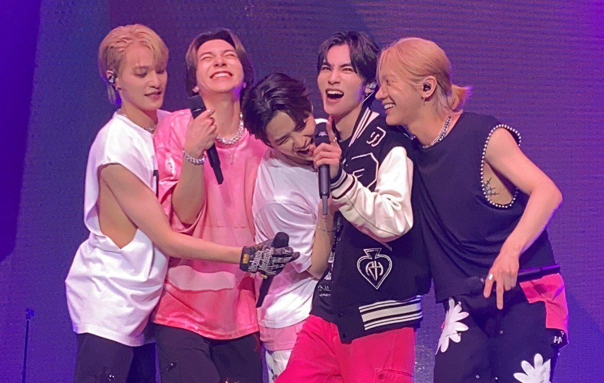 Nat a Lee tweet media