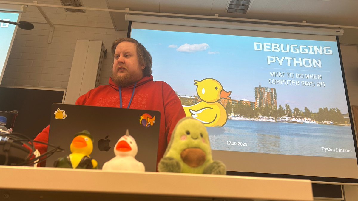 ecityclic's tweet image. #Python + #Plone = 💙

Avui la #PloneConf2025 s’uneix a la #PyConFinland: sessions sobre accessibilitat, backend i innovació amb #Volto i #Plone6. 🐍

#OpenSource #Community