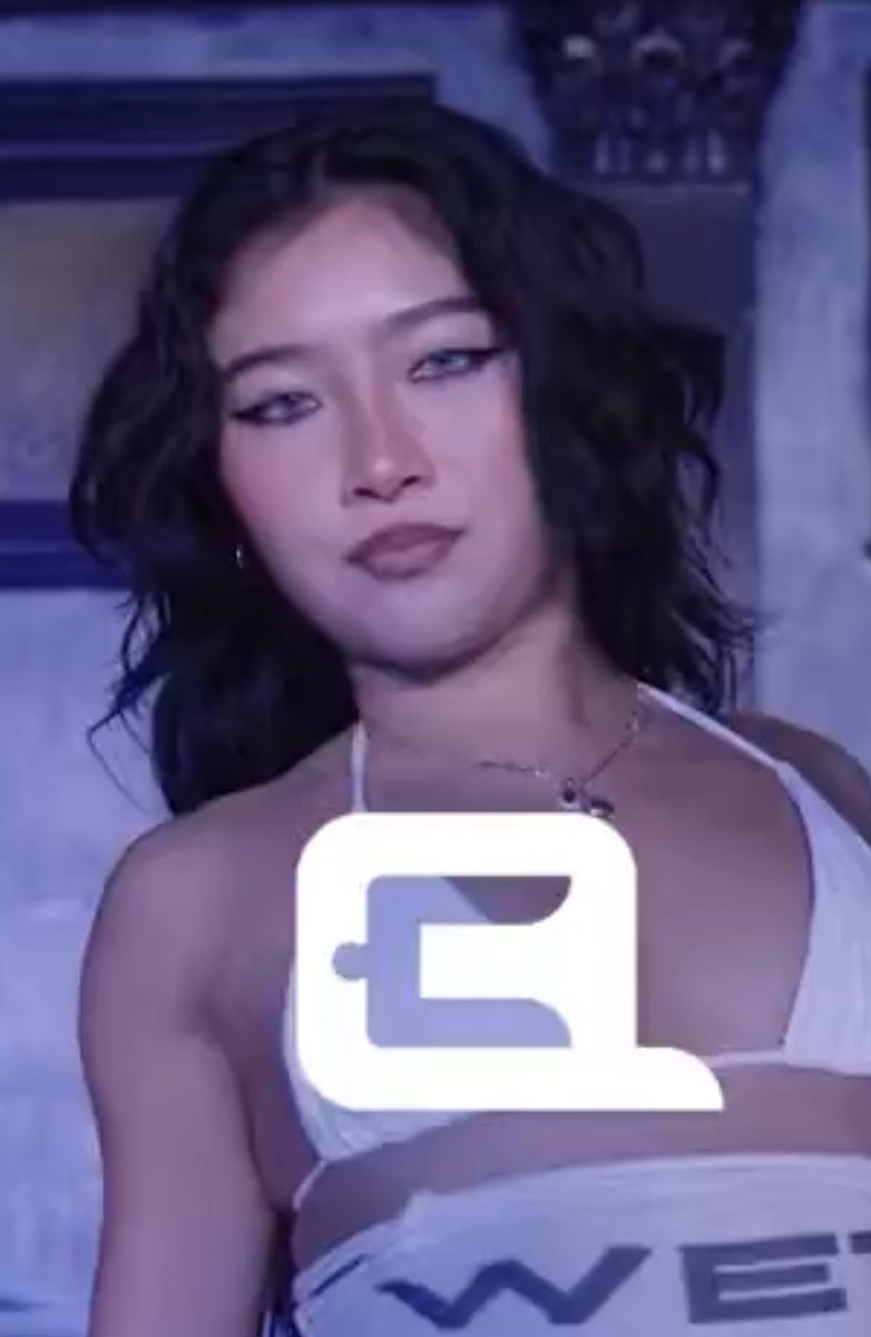 swfvanessa's tweet image. 이날 이목구비가 레전드근본잇어서 넘좋음 쿨톤넷사💕