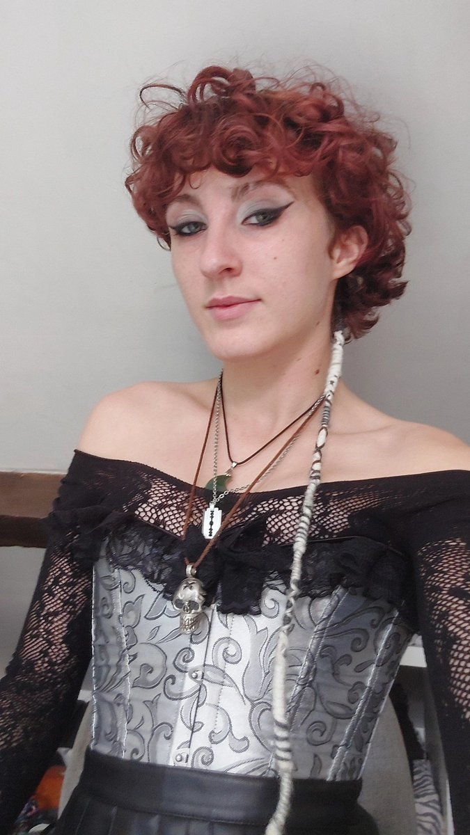 _Lil__Bitch_'s tweet photo. J'attends plus de bouffon en DM pour faire une tournante avec ma collègue.

Tournantes pour t'humilier/rabaisser/insulterbou te donner des ordres dans des groupes de discussion en DM.

× Findom femdom soumis dominatrix feet slave dom feetfetish paypig sissy humanATM ATM cuck × https://t.co/Rl8CYFSNM6