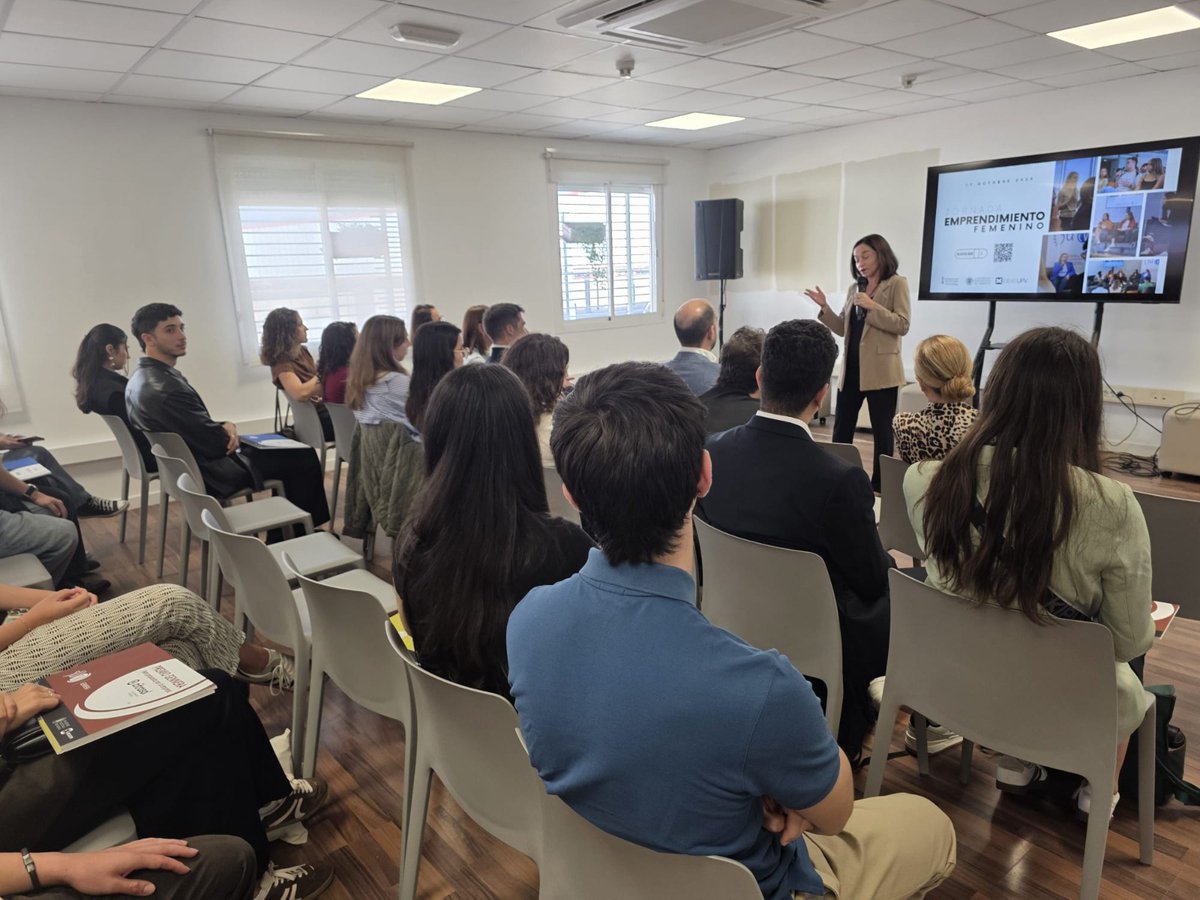 La DG de Emprendimiento, Ester Olivas, destaca en la entrega de los Premios <a href="/IDEASUPV/">IDEAS UPV</a> que las #universidades son el mayor vivero de conocimiento y #talento donde se forman a los futuros líderes y emprendedores"
En 2025 <a href="/GVAinicotur/">GVA Inicotur</a> destina 9,5M€ al apoyo del emprendimiento