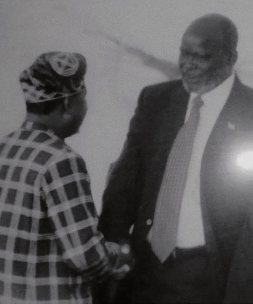 MayangTut01's tweet image. Dear Baba, once you meet our Founding father Dr John Garang de Mabior, your best friend, please tell him that South Sudanese are suffering. The comrades that he entrusted with the Visions and missions of our country betrayed us.
Tell Dr John that the Mighty SPLM/A which…