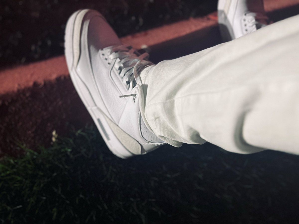 blumuneyy's tweet photo. I put Ts on head to toe I kno how to put it on 💰 Yo bihh look wrong she might get took ts im putting down strong 🔥 https://t.co/0ybroNby7y