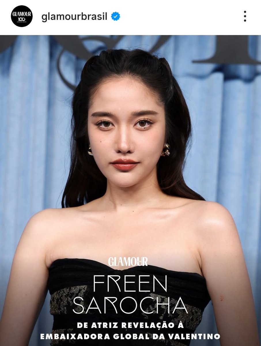 freenguides's tweet image. Actress, singer, model, and businesswoman, Freen Sarocha is the new phenomenon of Asian pop culture. The Thai star dazzled at the MET Gala, launched her own company, and was named brand ambassador for Maison Valentino - @GlamourBR IG update
#srchafreen #solennEntertainment