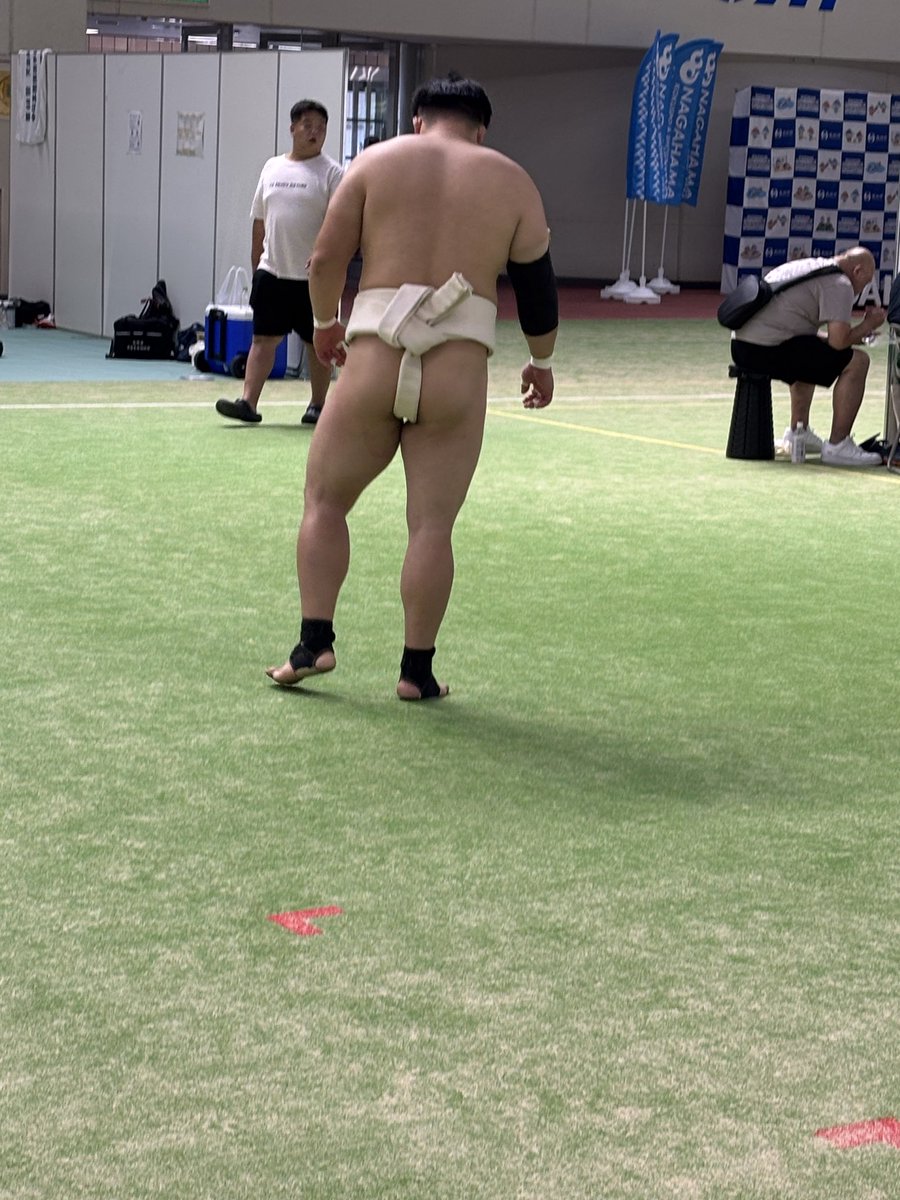 makezugirai23's tweet photo. バタバタしていてお祝いができず申し訳ない。後夜祭開催します。
#三輪
#生誕
#おめでとう
#ちょっと過ぎてごめんね
#今年は後夜祭が勝負 https://t.co/U0K2jdBgIr