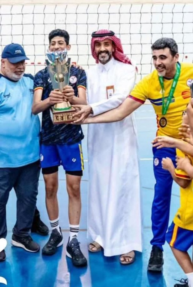 كنت اتمنى أن تكون هذه بداية لعمل جدي يرجع طائرة الترجي المراتب المتقدمة ويقدم جيل جديد يرفع التحديات بنجاح لكن تحول كل شيء لكابوس تم كنسلة لعبة الطائرة في نادي الترجي كعقاب لهذه اللعبة والعاملين فيها  ومعاقبتي أنا شخصيا حيث تم إنهاء عقدي وحثي على الذهاب دون استلام مستحقاتي كاملة