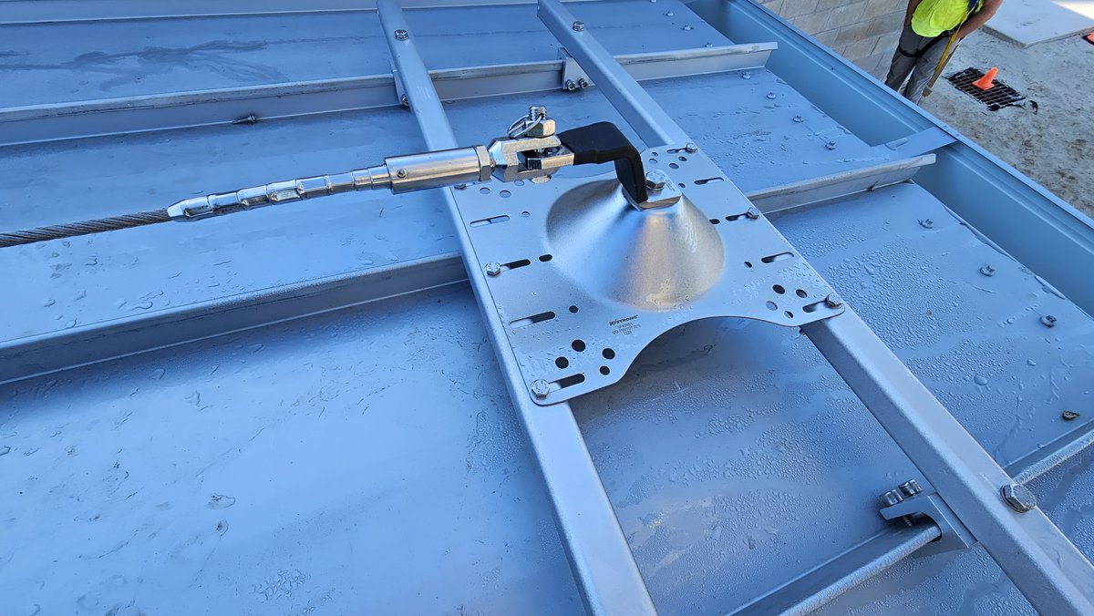 KStrongInc's tweet image. Day 2 progress! Installing the engineered posts for our new HLL system at Fire Station 4, Tyndall AFB. We're building for maximum safety and compliance. Need an engineered fall protection solution? Contact systems@kstrong.com.
#KStrong #FallProtection @OSHA_DOL @ansidotorg