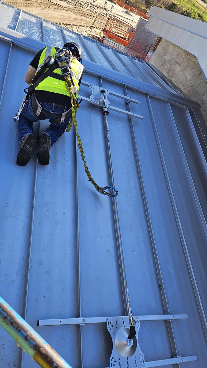 KStrongInc's tweet image. Day 2 progress! Installing the engineered posts for our new HLL system at Fire Station 4, Tyndall AFB. We're building for maximum safety and compliance. Need an engineered fall protection solution? Contact systems@kstrong.com.
#KStrong #FallProtection @OSHA_DOL @ansidotorg